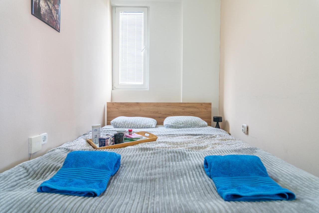 Skopje Eluxory Apartments エクステリア 写真
