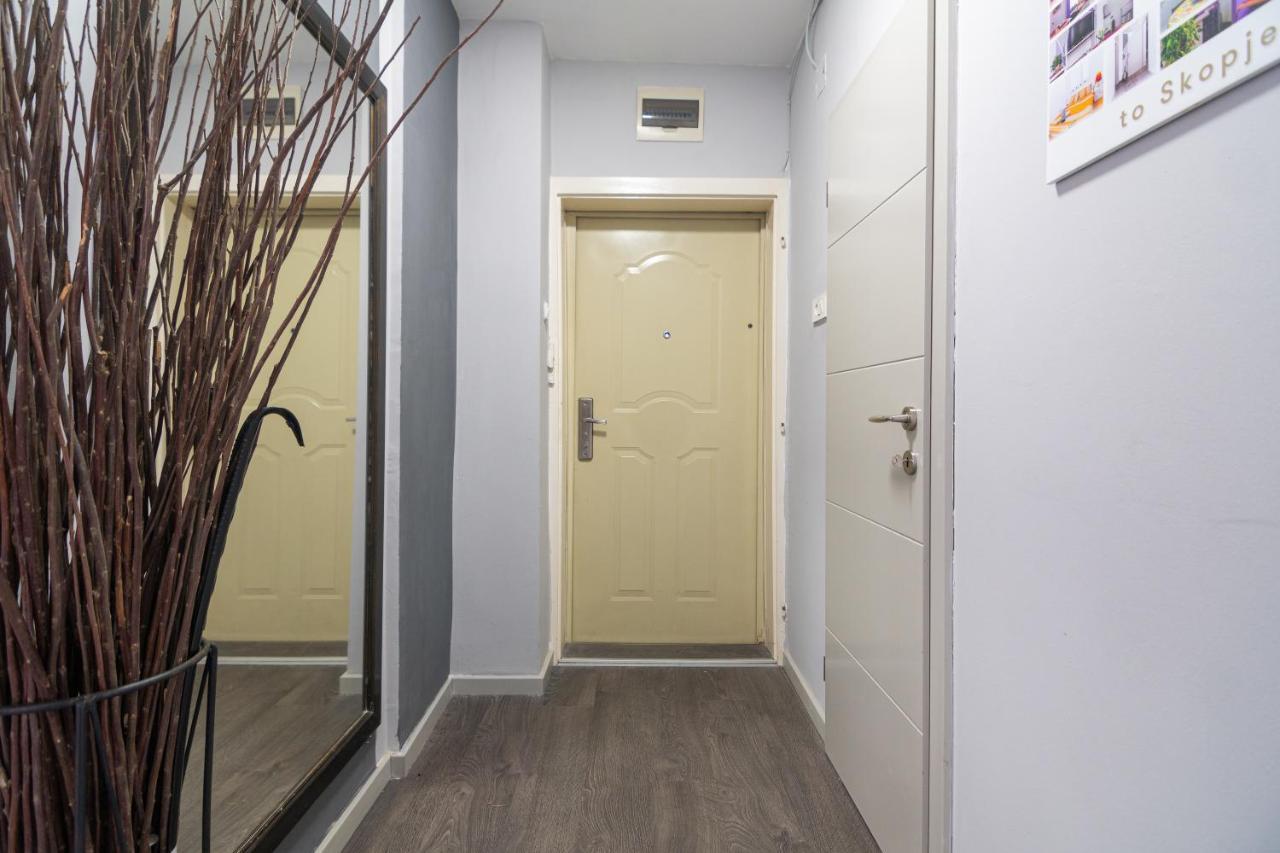 Skopje Eluxory Apartments エクステリア 写真