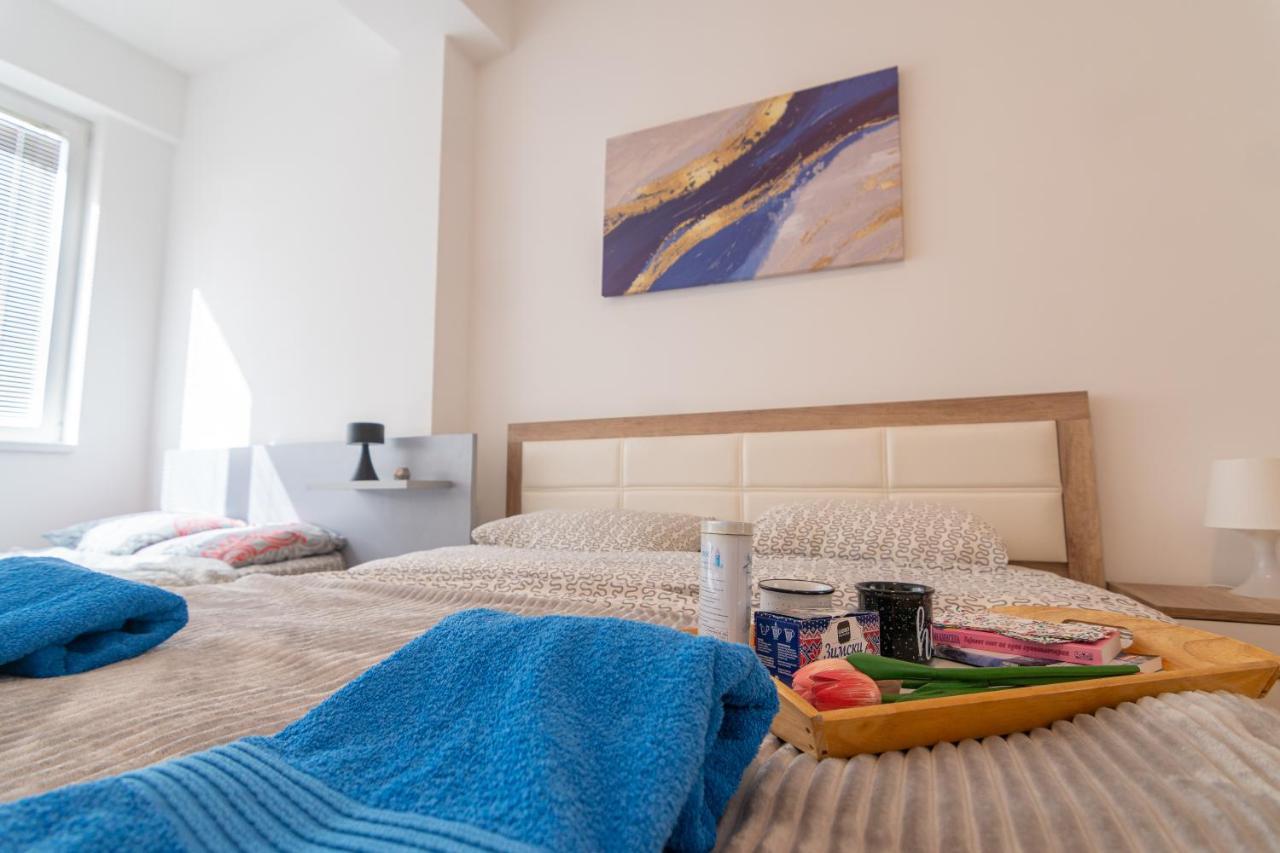 Skopje Eluxory Apartments エクステリア 写真